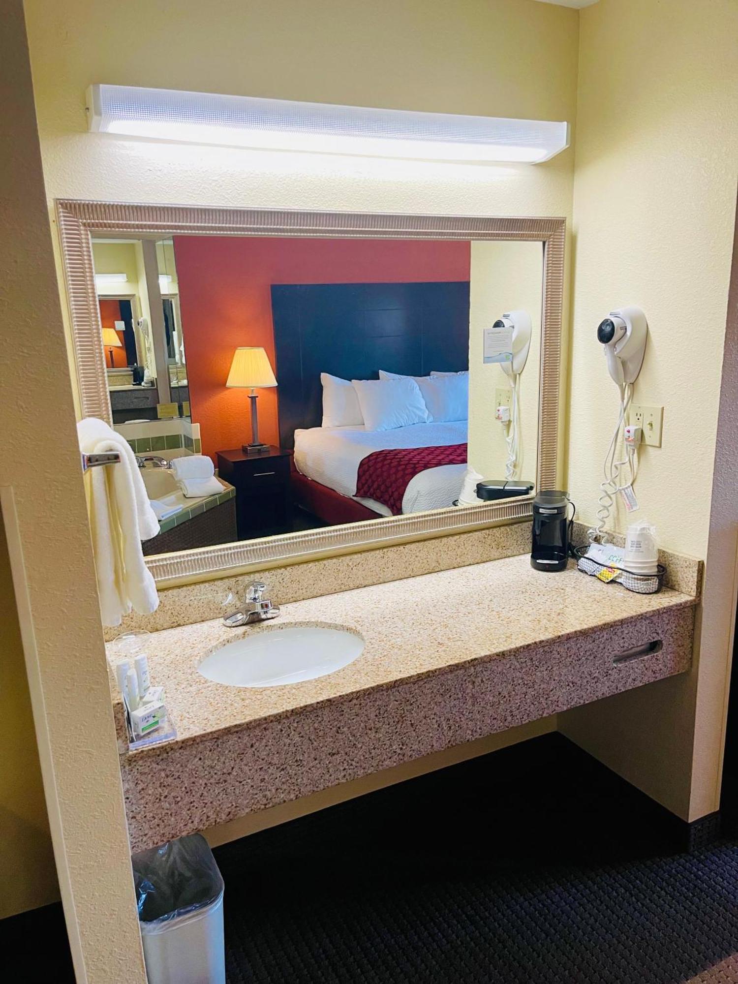Baymont By Wyndham Indianapolis Otel Dış mekan fotoğraf